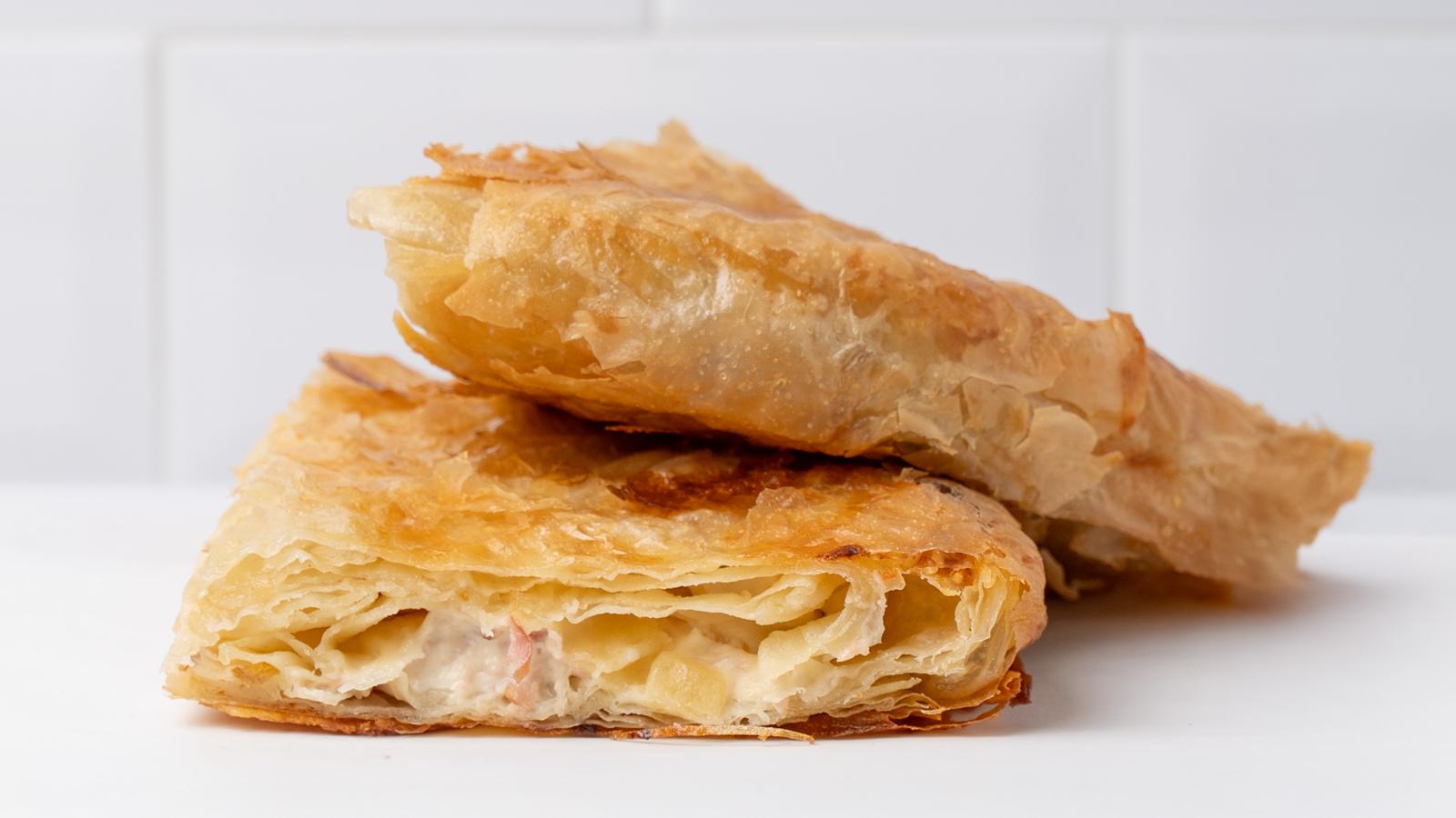 Zdenka i pečenica u burek testu